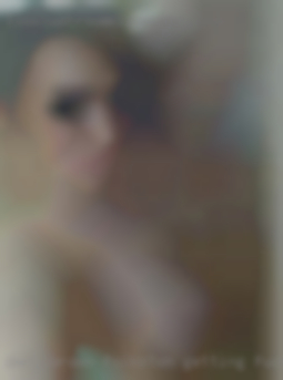 Dark brown Folkston getting fucked hair shoulder length.