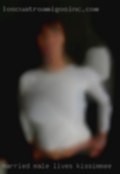 Married male, lives in Niagara Kissimmee Region.